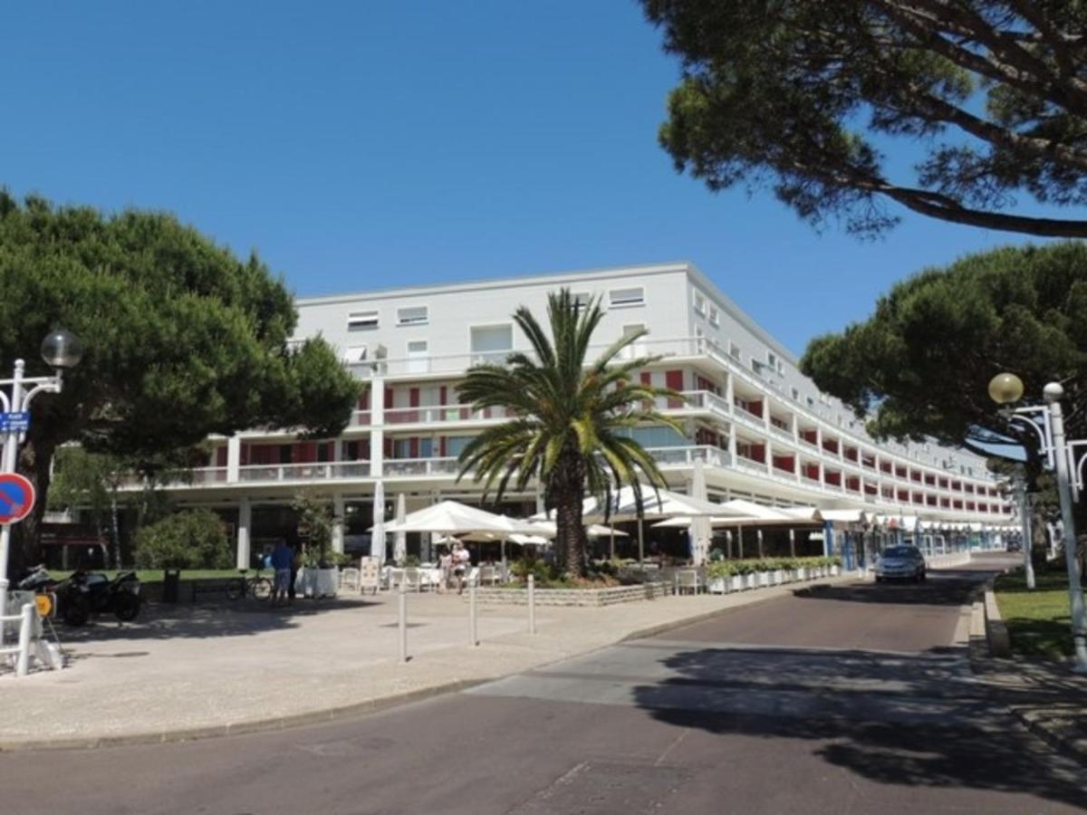 Appartement T3 Avec Terrasses Et Parking Prive En Centre-Ville De Royan, A 200M De La Plage - Fr-1-71-90 エクステリア 写真